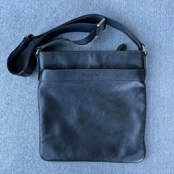 Coach Monochrome Slim Crossbody Men’s Bag Pouch Black Leather - Picture 1 of 9